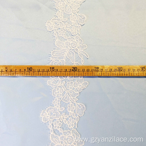 Bridal Simplicity Eyelet Lace Trim